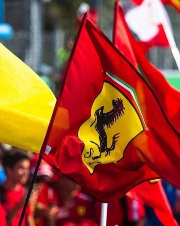 watchface-ferrari-ferrari-1