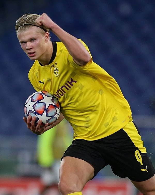 watchface-soccer-players-soccer-players-3